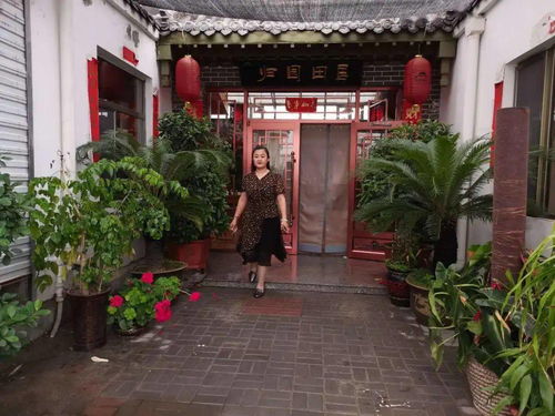 農家樂 村民勤勞致富，奔向小康新生活